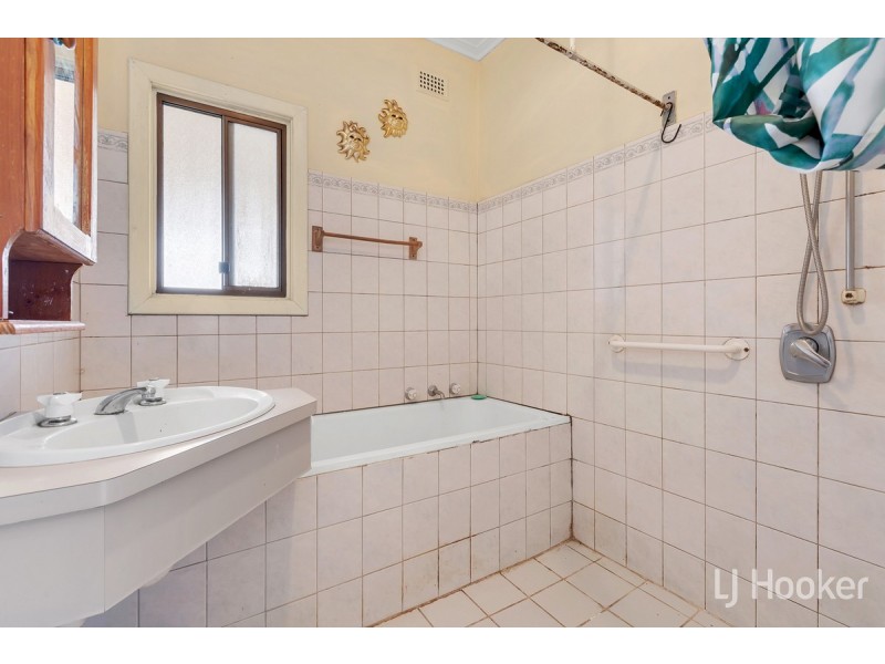 82 Haydown Road, Elizabeth Grove SA 5112