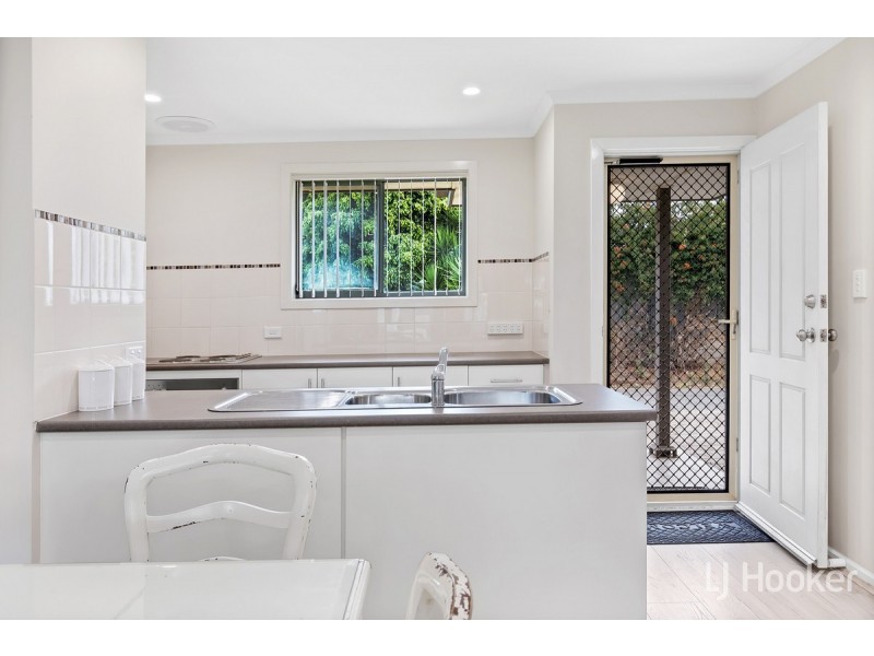 38 Hamra Drive, Smithfield SA 5114