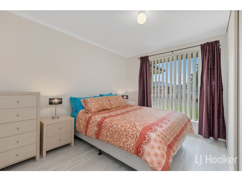 38 Hamra Drive, Smithfield SA 5114