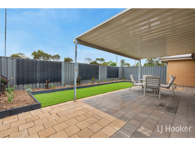 38 Hamra Drive, Smithfield SA 5114
