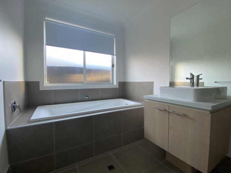 28 Tsouris Way, Munno Para West SA 5115