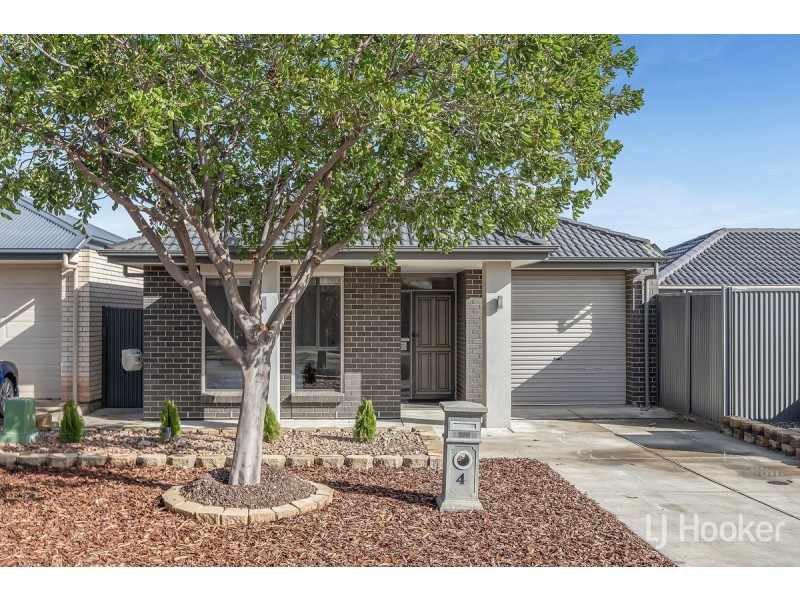 4 Tower Way, Blakeview SA 5114