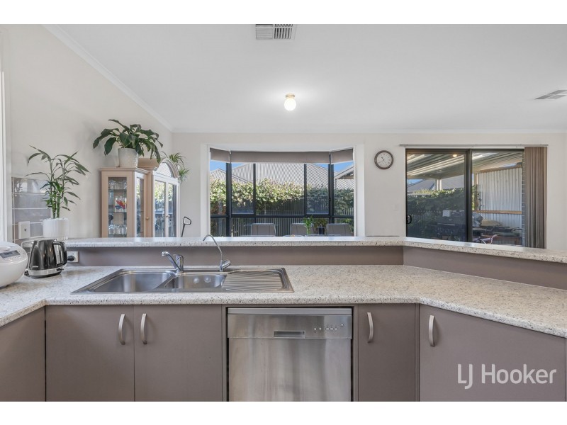 4 Tower Way, Blakeview SA 5114
