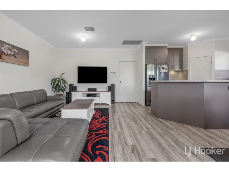 4 Tower Way, Blakeview SA 5114
