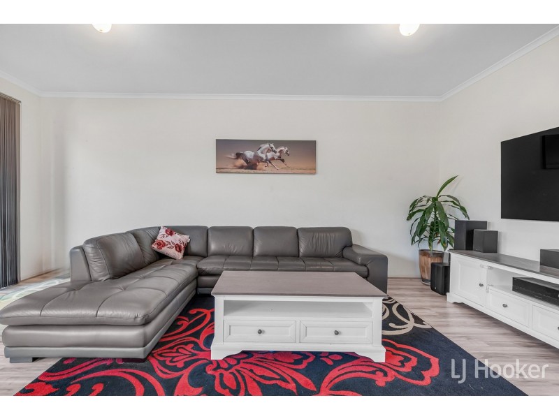 4 Tower Way, Blakeview SA 5114