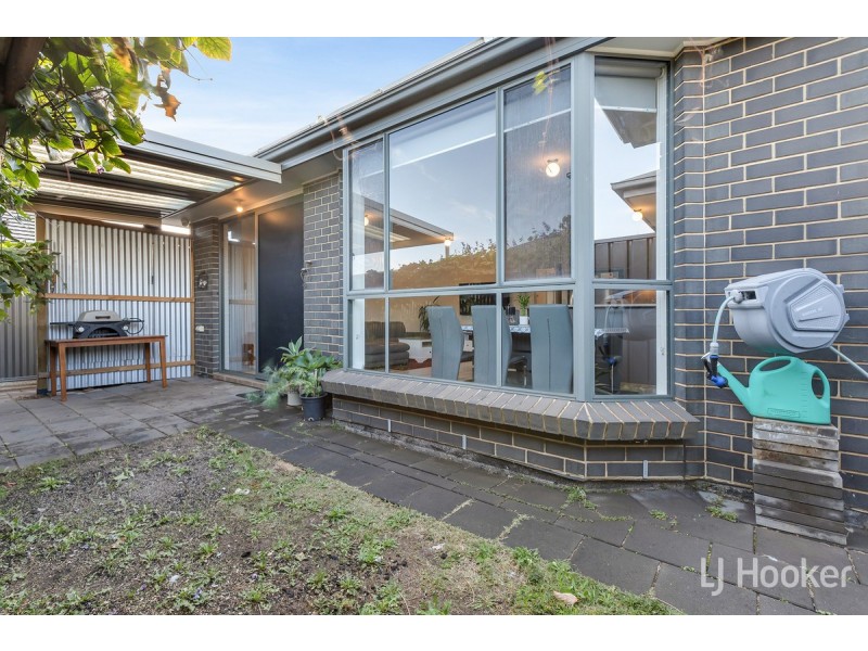 4 Tower Way, Blakeview SA 5114