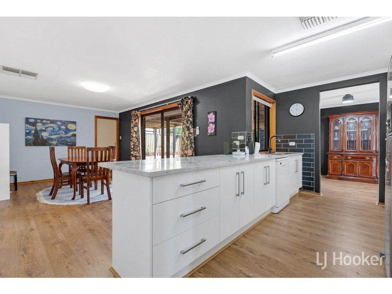 18 Rockley Court, Hillbank SA 5112