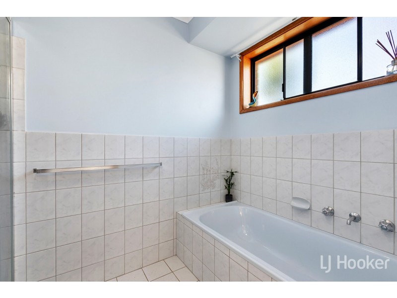 18 Rockley Court, Hillbank SA 5112