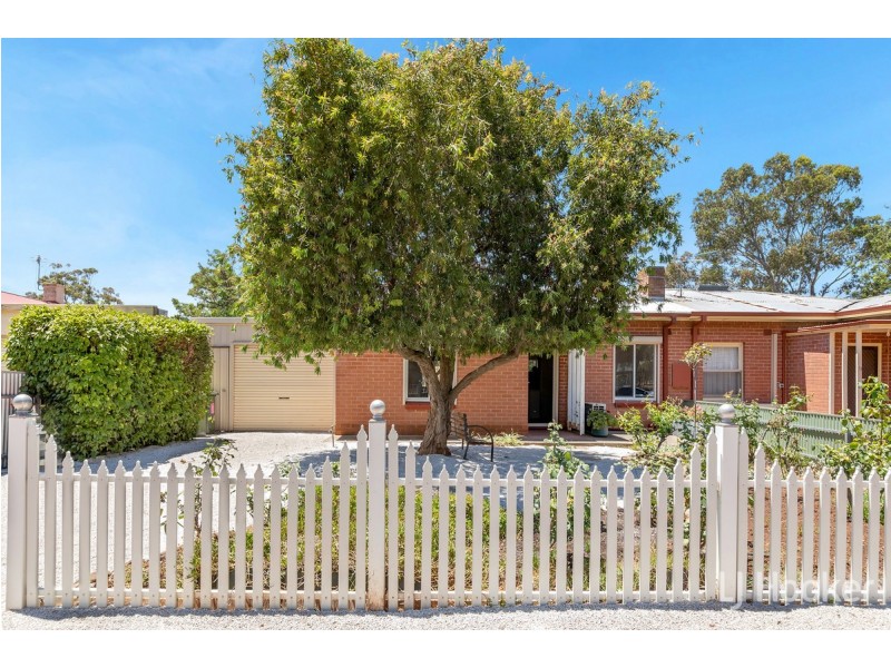 31 Smitham Street, Elizabeth Grove SA 5112