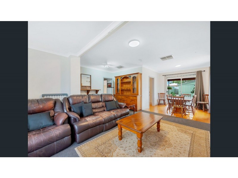 21 Berberis Street, Elizabeth Vale SA 5112