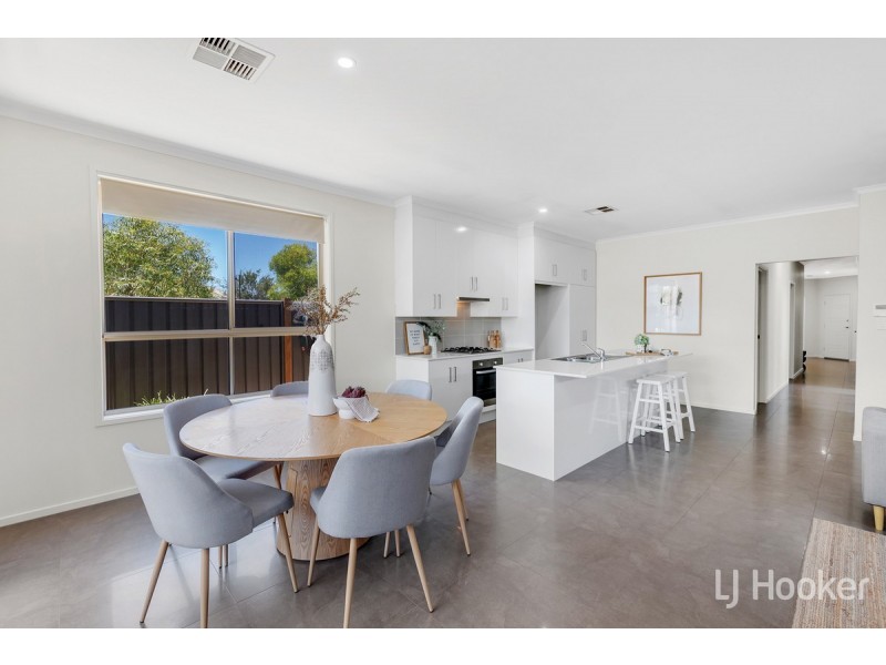 4 Allen Court, Evanston Gardens SA 5116