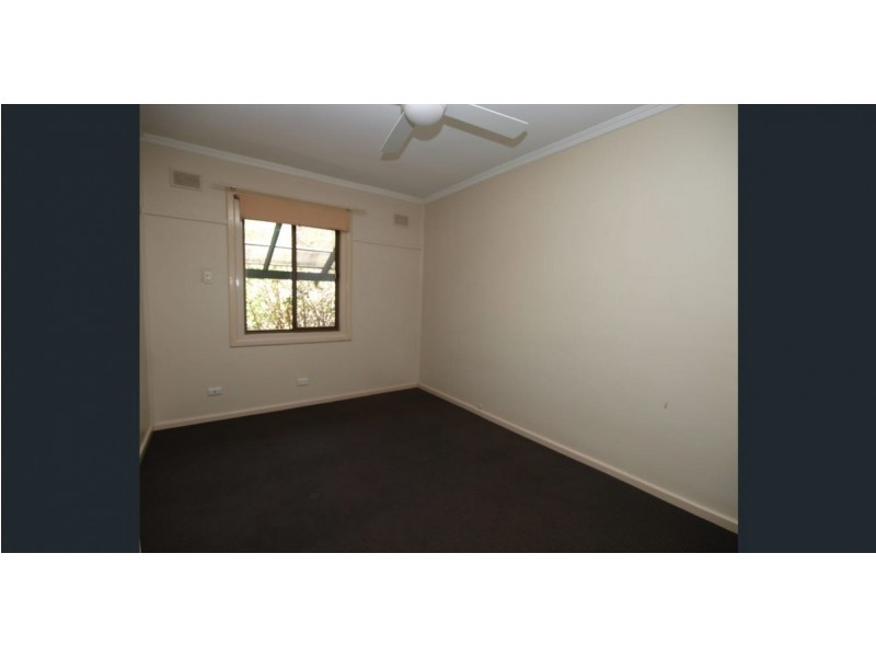 50 Stakes Crescent, Elizabeth Downs SA 5113