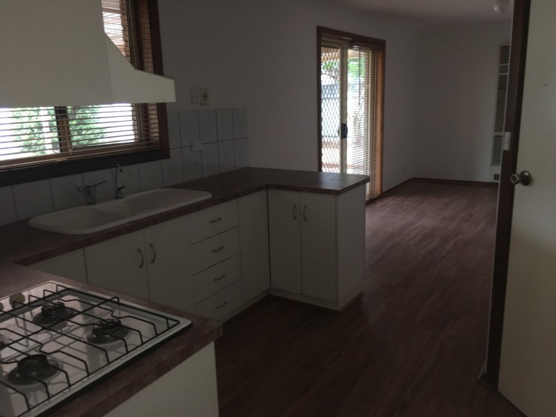 8 Melanie Court, Paralowie SA 5108