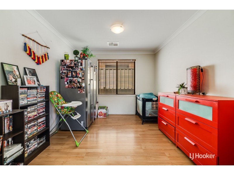 16 Overlander Way, Smithfield SA 5114