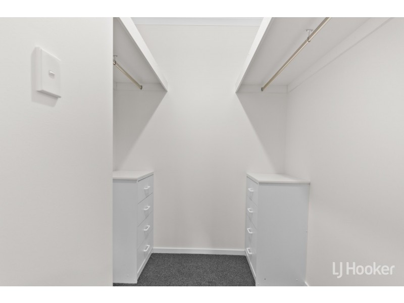 6 Teviot Place, Blakeview SA 5114