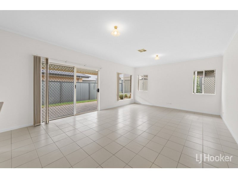 6 Teviot Place, Blakeview SA 5114