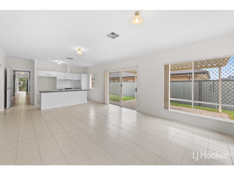 6 Teviot Place, Blakeview SA 5114