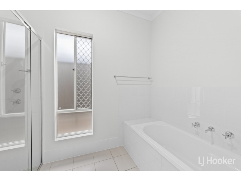 6 Teviot Place, Blakeview SA 5114