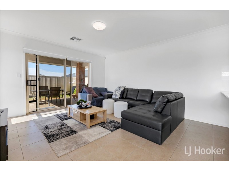 71 Keane Avenue, Munno Para West SA 5115