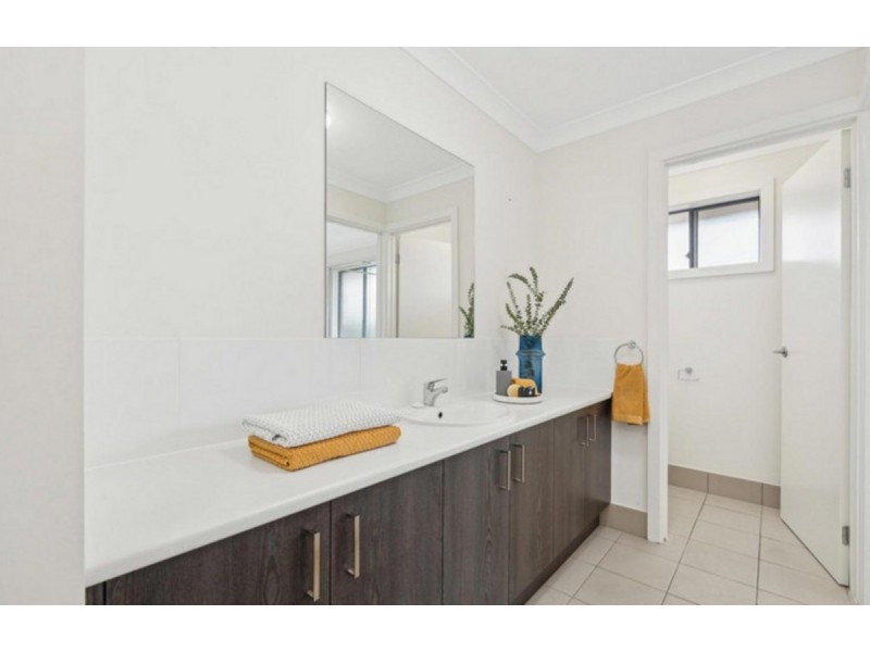 9 Days Drive, Munno Para West SA 5115