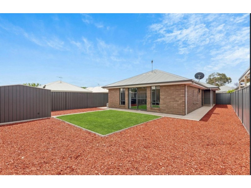 9 Days Drive, Munno Para West SA 5115