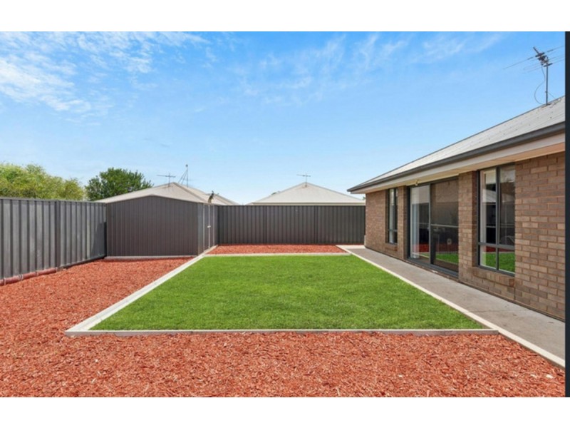 9 Days Drive, Munno Para West SA 5115