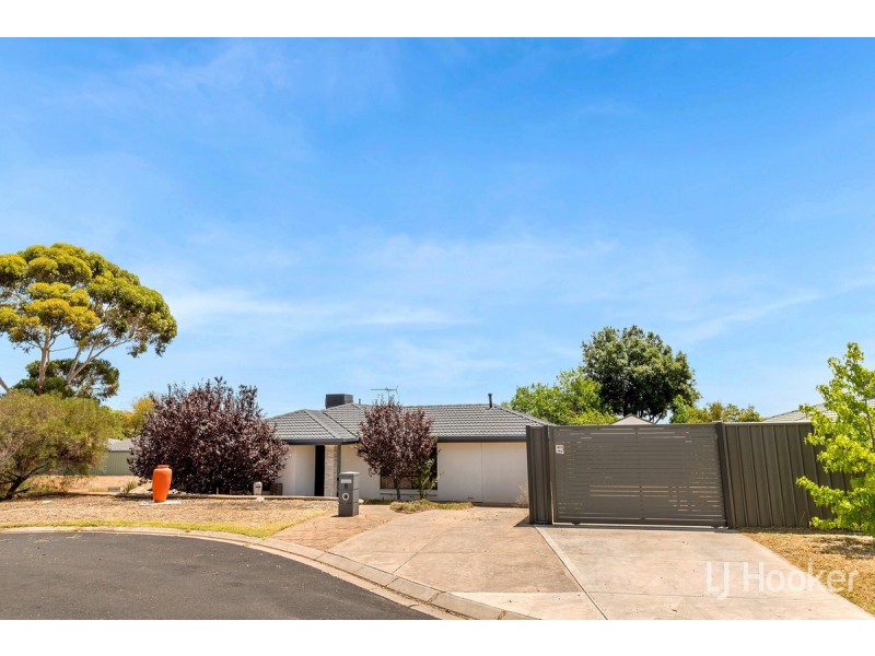8 Kareda Court, Hillbank SA 5112