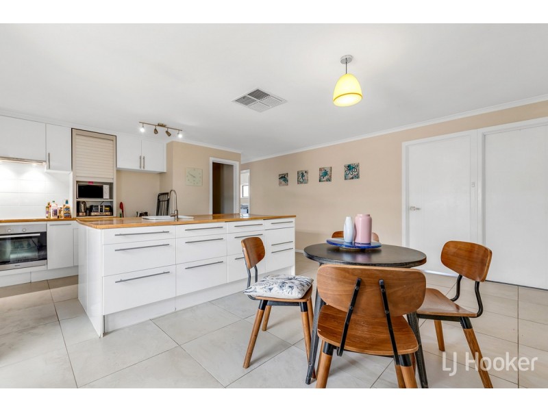 8 Kareda Court, Hillbank SA 5112