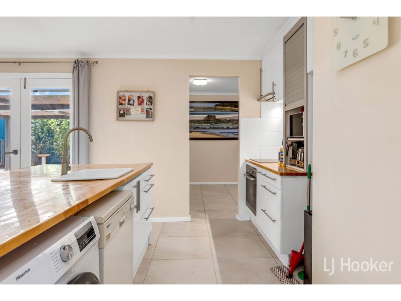 8 Kareda Court, Hillbank SA 5112