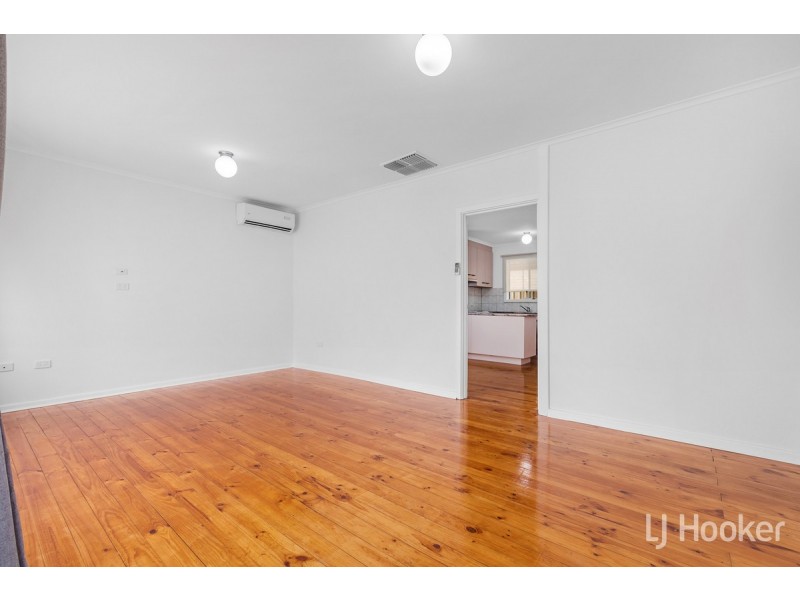 28 Lindsay Street, Elizabeth Downs SA 5113