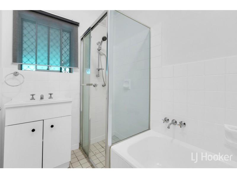 28 Lindsay Street, Elizabeth Downs SA 5113