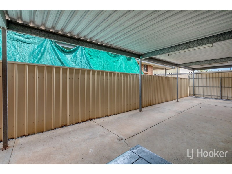 28 Lindsay Street, Elizabeth Downs SA 5113