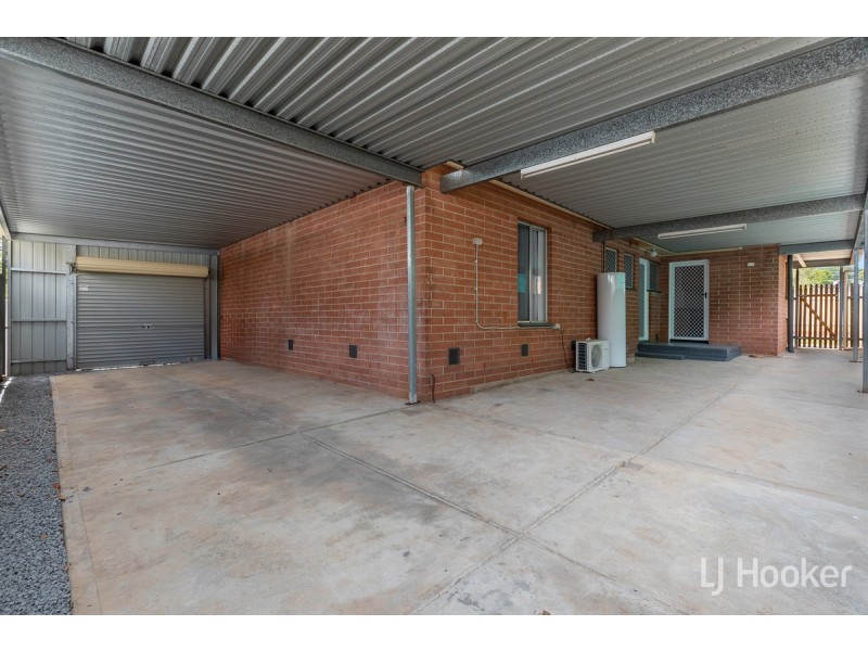 28 Lindsay Street, Elizabeth Downs SA 5113