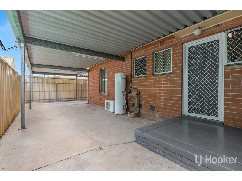 28 Lindsay Street, Elizabeth Downs SA 5113