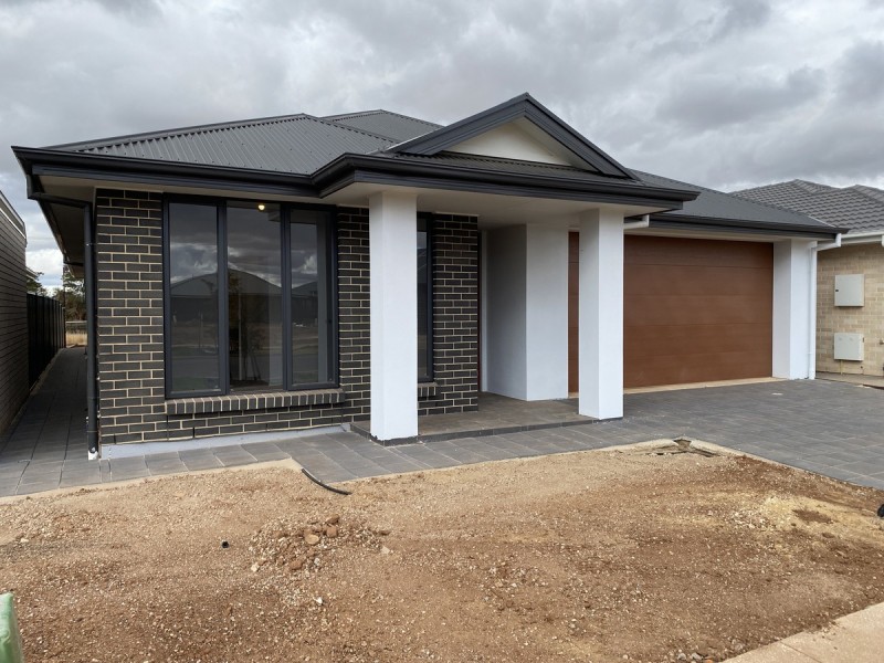 27 Ceravolo Street, Andrews Farm SA 5114