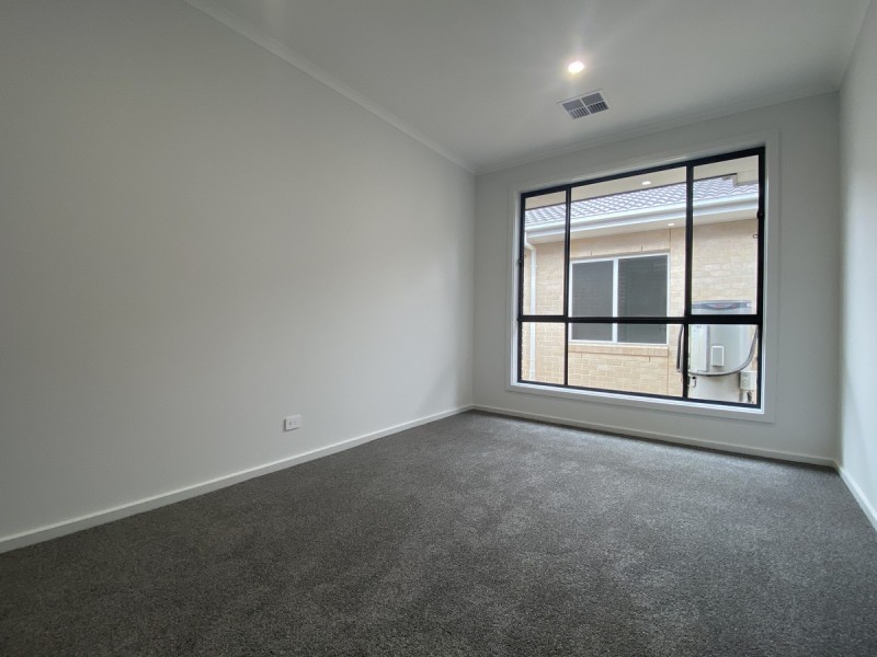 27 Ceravolo Street, Andrews Farm SA 5114