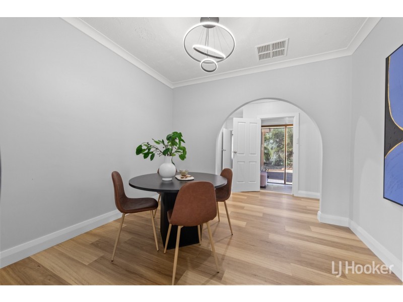 30 Campbell Road, Elizabeth Downs SA 5113