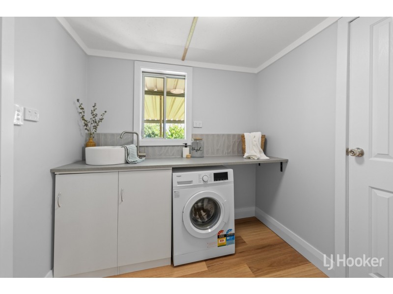 30 Campbell Road, Elizabeth Downs SA 5113