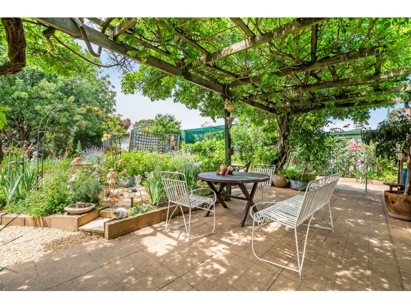 15 Waldron Street, Elizabeth East SA 5112