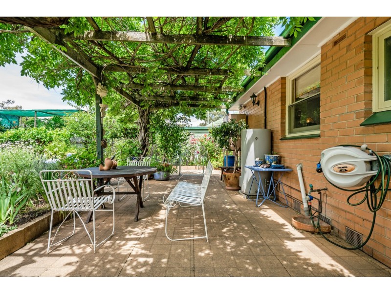 15 Waldron Street, Elizabeth East SA 5112