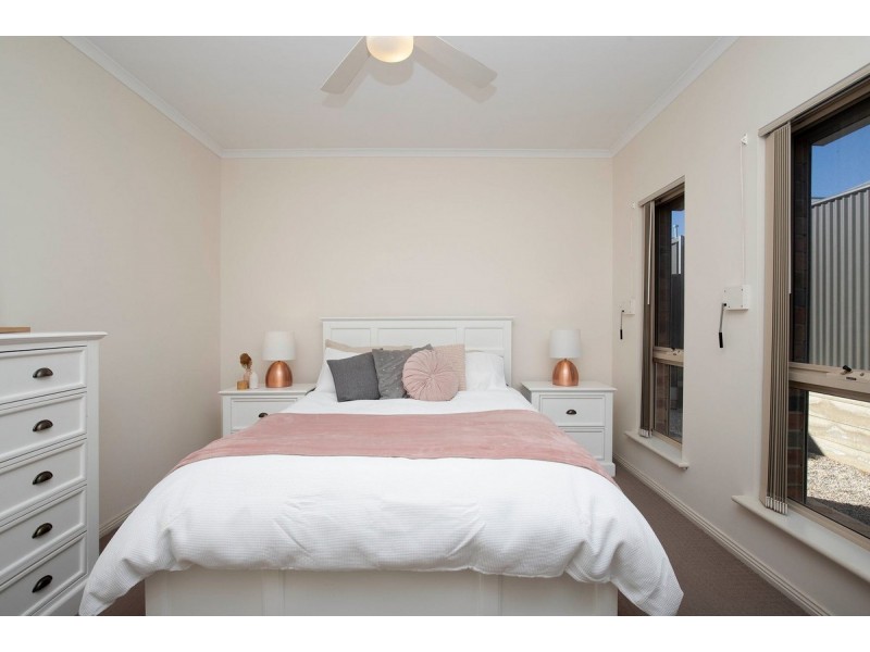 11 Salmon Gum Crescent, Blakeview SA 5114