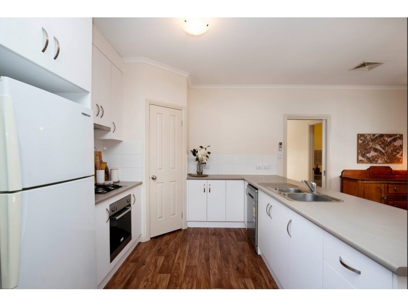 11 Salmon Gum Crescent, Blakeview SA 5114