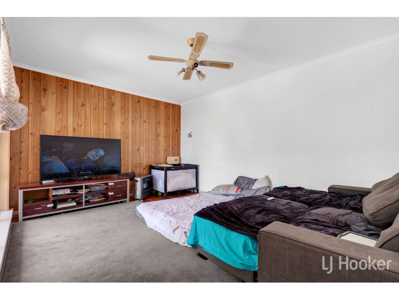 27 Salway Street, Elizabeth Park SA 5113