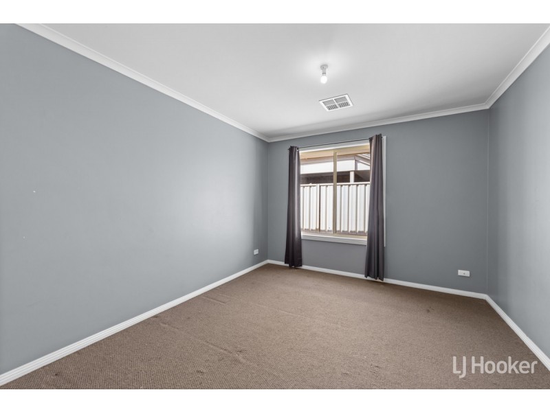 3 Ellada Court, Munno Para West SA 5115