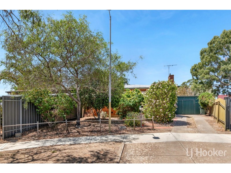 50 Stakes Crescent, Elizabeth Downs SA 5113