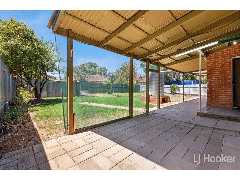 50 Stakes Crescent, Elizabeth Downs SA 5113