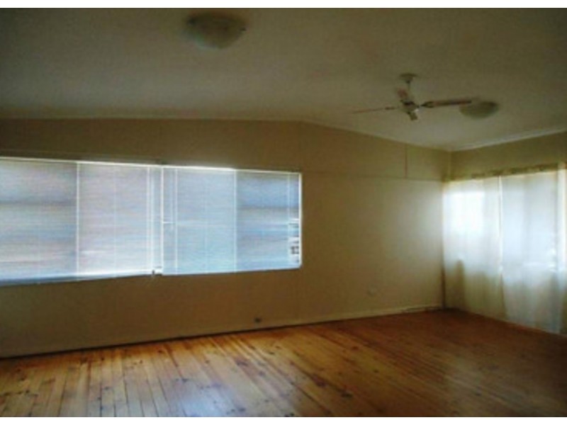 27 Palmer Road, Elizabeth Park SA 5113