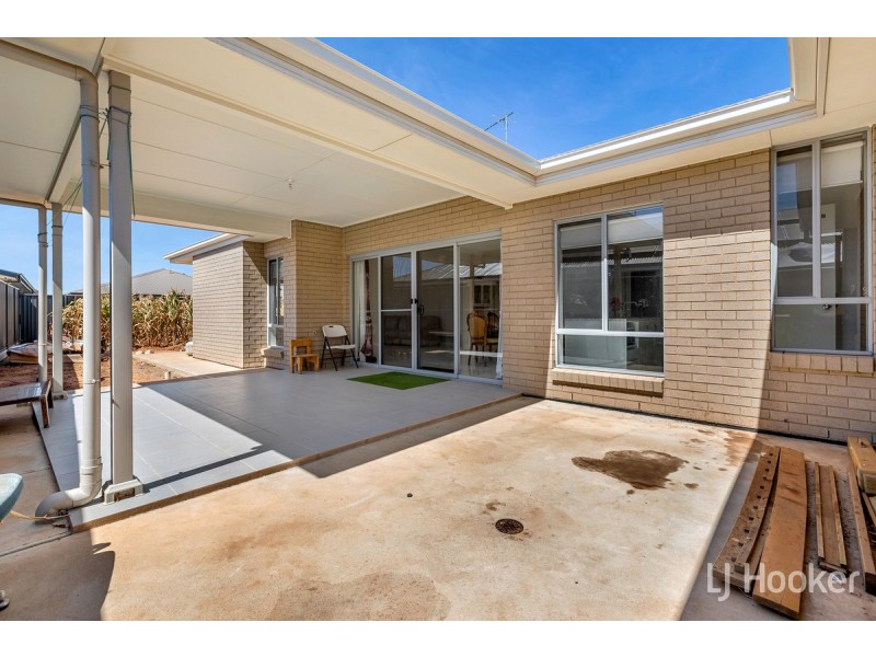 26 Greenhood Crescent, Andrews Farm SA 5114