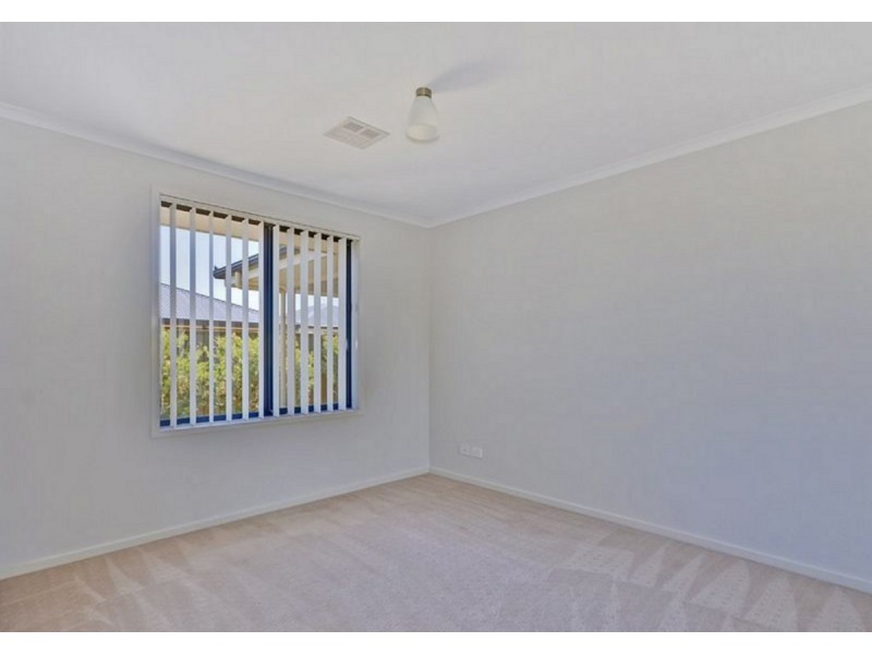 14 Everest Avenue, Andrews Farm SA 5114