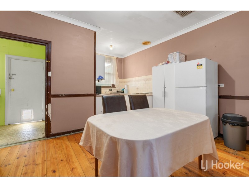 29 Knighton Road, Elizabeth North SA 5113